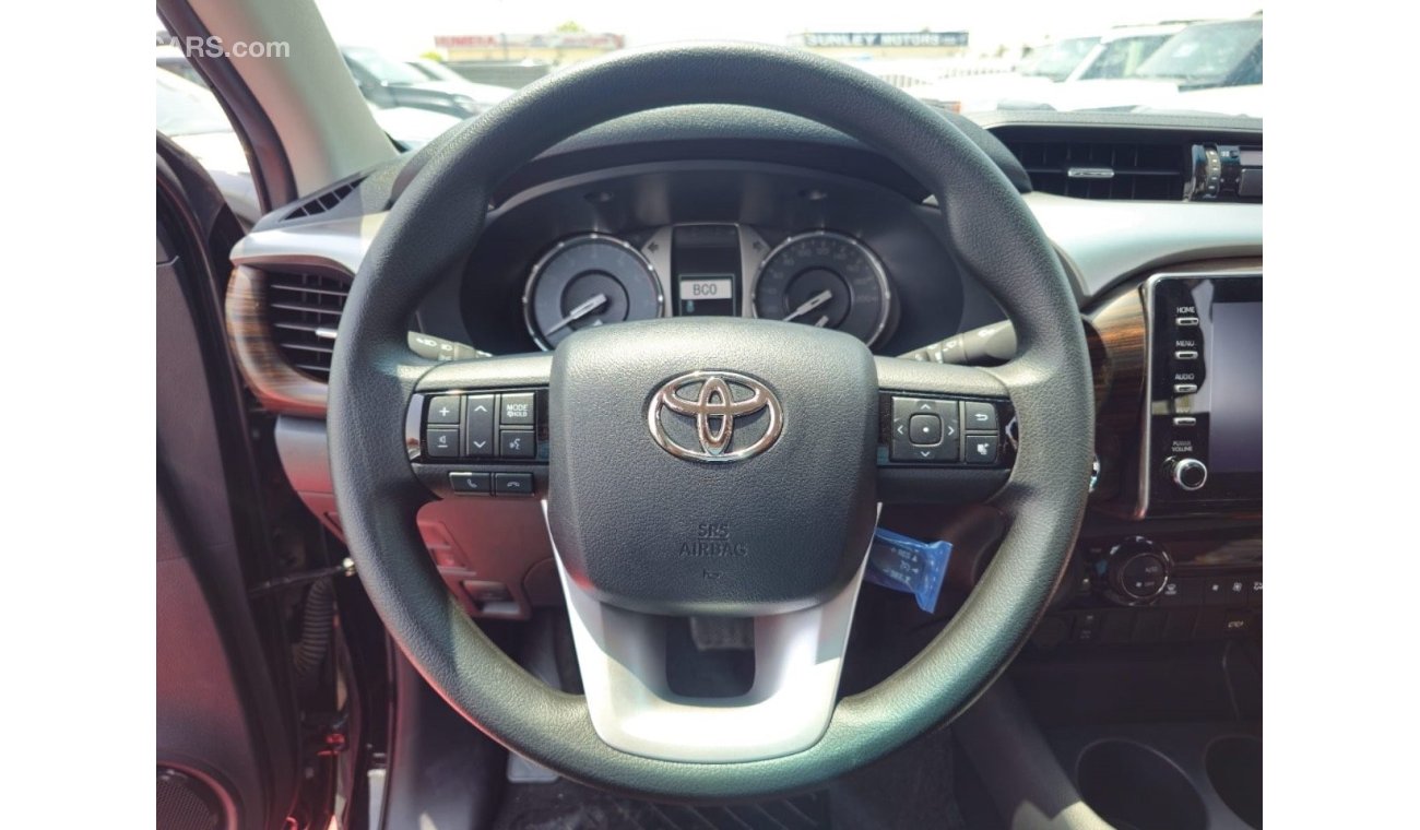 تويوتا هيلوكس TOYOTA HILUX SR5,PETROL,4.0L,V6,D/CAB,A/T,2024MY