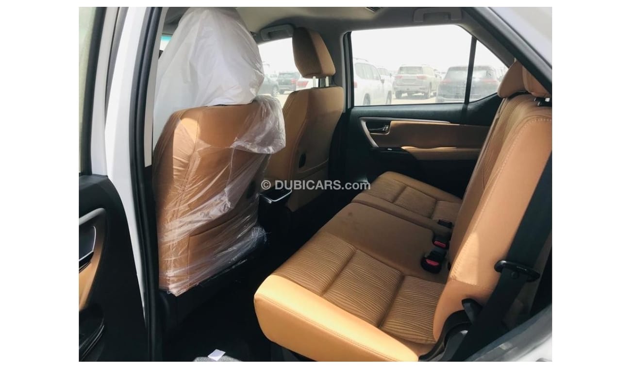 تويوتا فورتونر New Toyota Fortuner 4.0L 6 Cylinder VX1  4*4 YM 2024