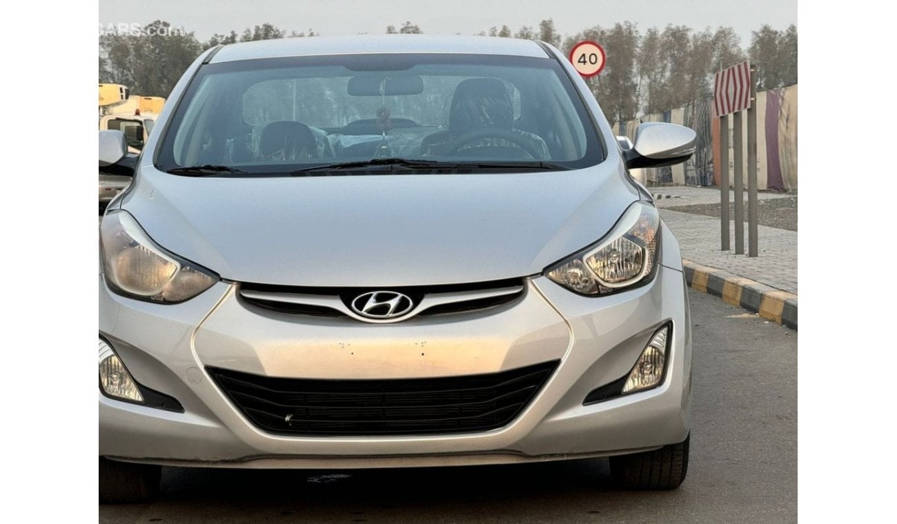 Hyundai Elantra GL In excellent condition inside and out