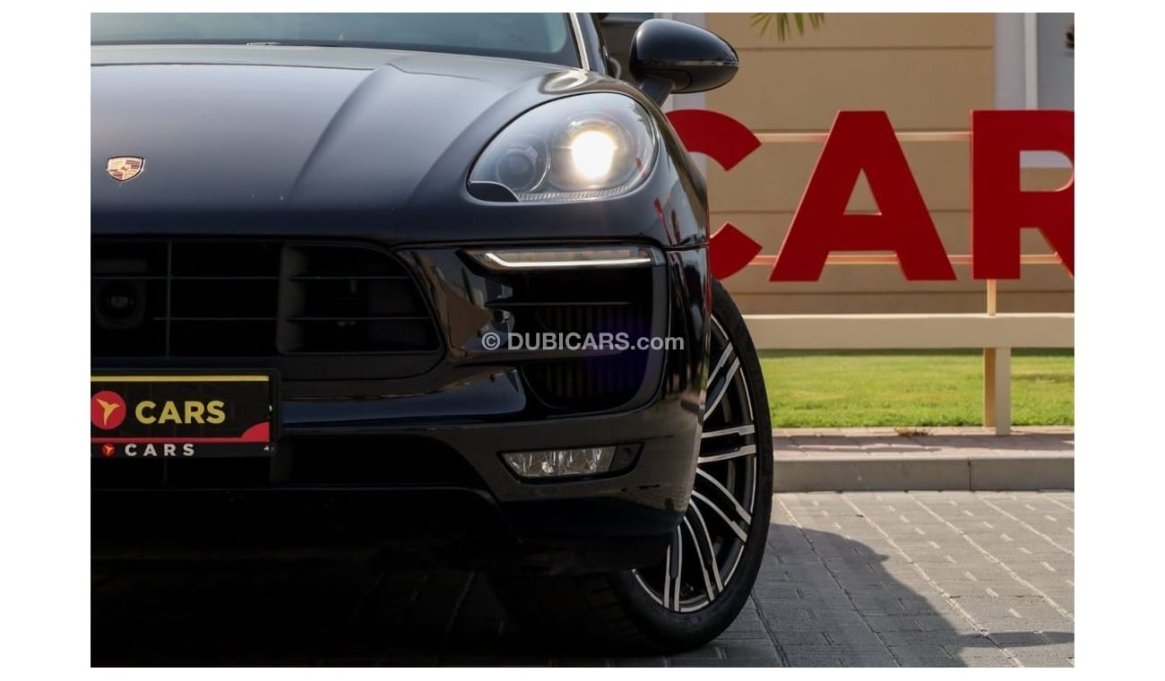 بورش ماكان Porsche Macan GTS 2017 European Spec under Warranty with Flexible Down-Payment/ Flood Free.