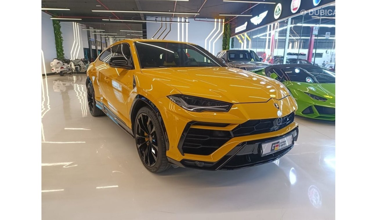 Lamborghini Urus Lamborghini Urus 2022 / 17000KM/ 5 years warranty and service contract