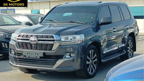 Toyota Land Cruiser VXR BIG ENGINE/  SHAPE 2021/ FULL OPTION / FOR EXPORT ONLY/ LOT#46060