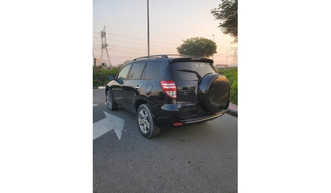 تويوتا راف ٤ Toyota RAV4 2010 petrol Left hand Drive