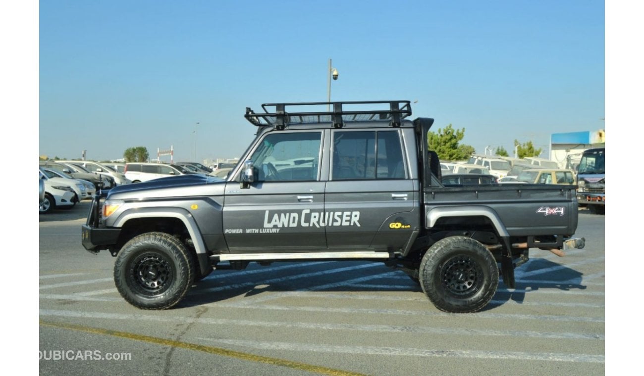 Toyota Land Cruiser Pick Up Double cabin Perfect inside and out