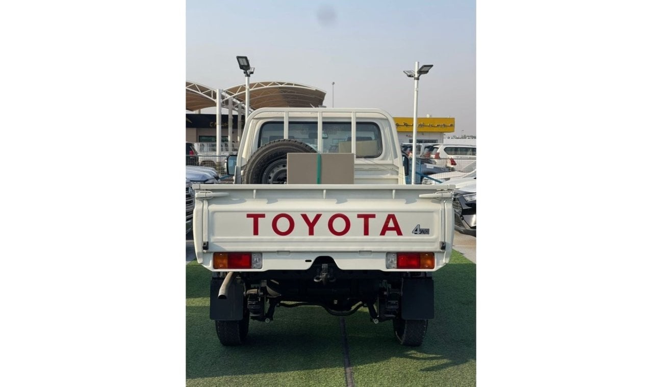 Toyota Land Cruiser Hard Top LC 79 Single Cabin 4.2L