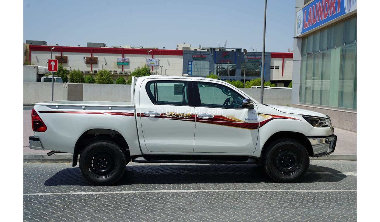 Toyota Hilux S GLX 2.8 MODEL 2022 MANUAL GCC FOR EXPORT