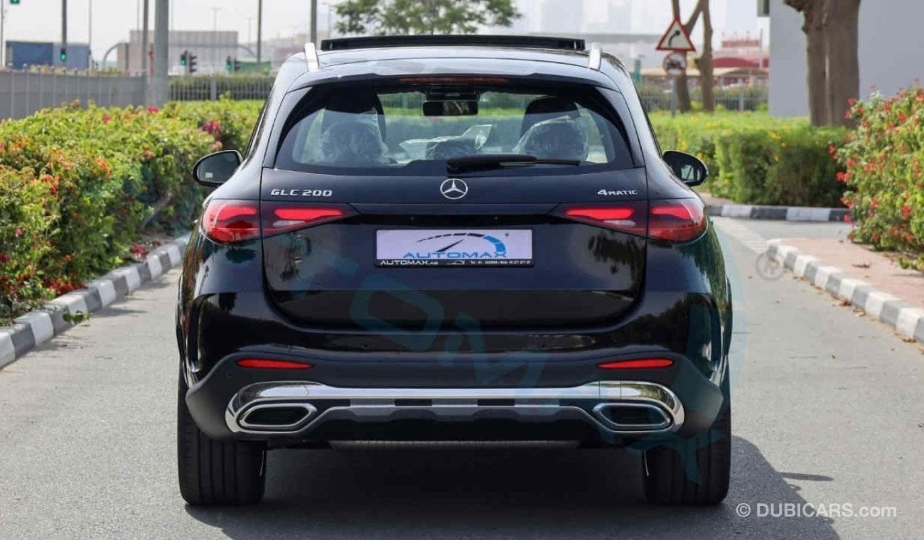 Mercedes-Benz GLC 200 SUV AMG 4Matic Off-Roader , 2024 GCC , 0Km , 2 Years Unlimited Mileage Warranty @Official Dealer