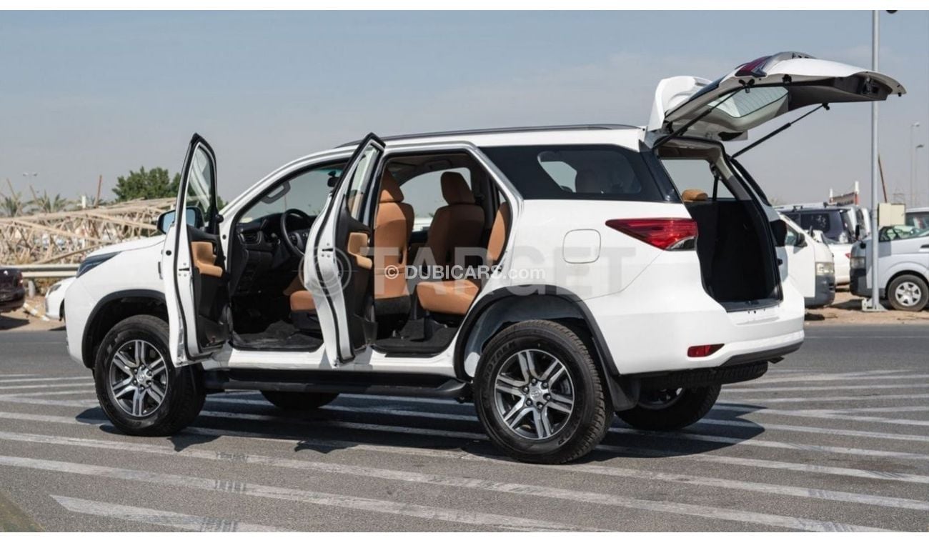 تويوتا فورتونر FORTUNER 2.7L 4WD