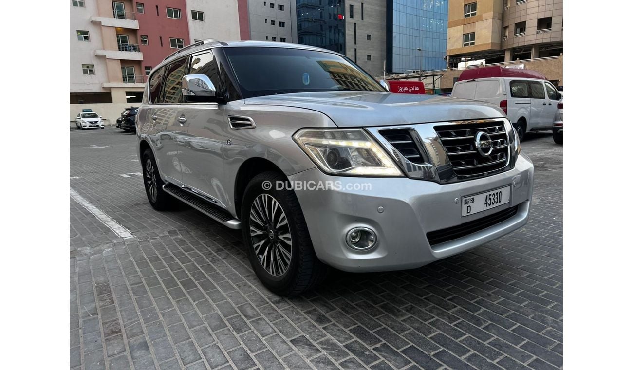 نيسان باترول SE Platinum 5.6L NISSAN PATROL PLATINIUM VVEL V8 - GCC SPECS - WELL MAINTAINED