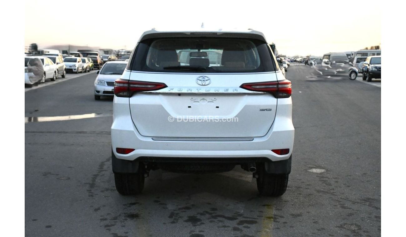 تويوتا فورتونر TOYOTA FORTUNER 2.8 DSL FULL OPTION 2024 MODEL