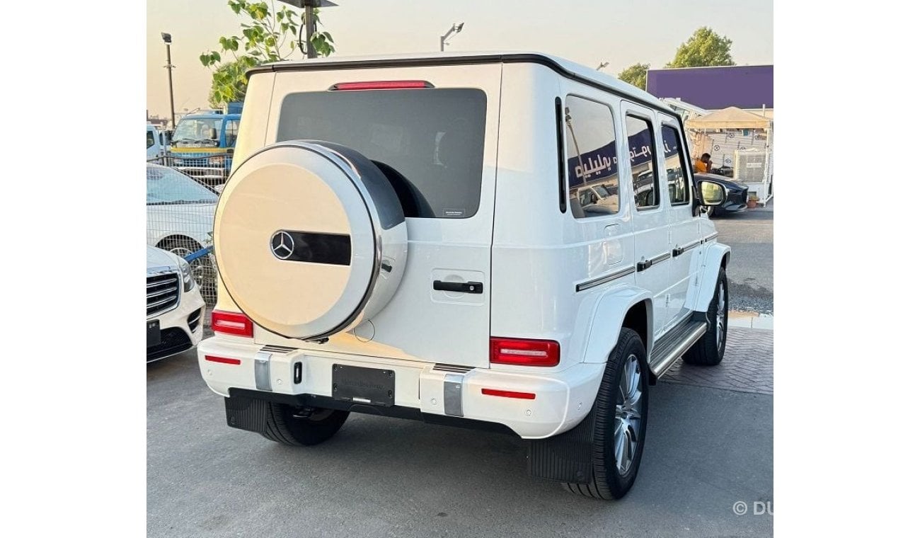 Mercedes-Benz G 550 MERCEDES BENZ G550 2021 WHITE JAPAN IMPORT WITH LOW MILLAGE