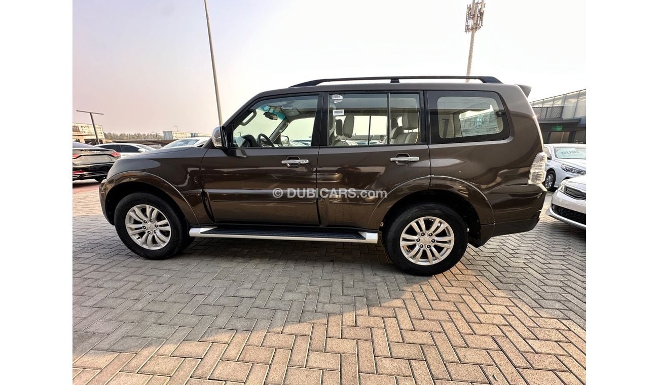 Mitsubishi Pajero GLS Highline 3.8L (189 HP)