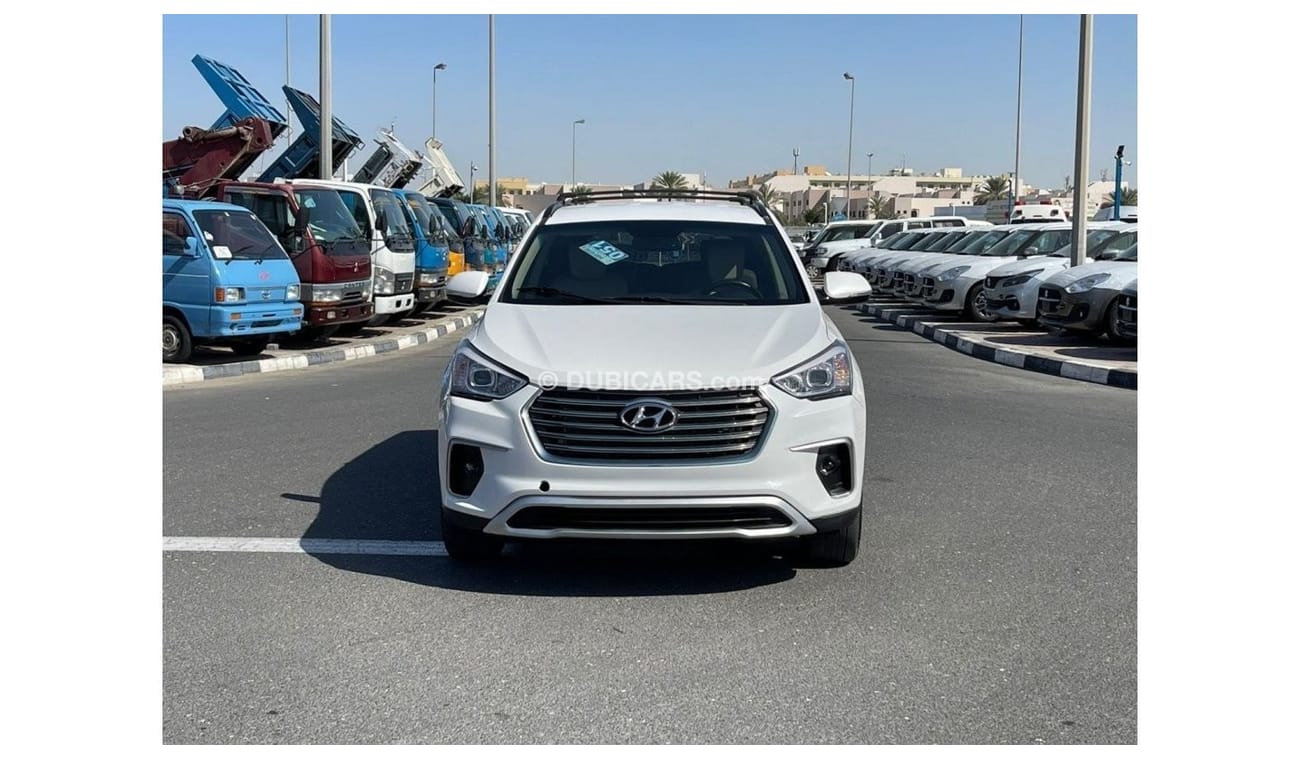 Hyundai Grand Santa Fe 7 setters HYUNDAI SANTA FE 2017 IMPORTED FROM USA VERY CLEAN CAR INSIDE AND OUTSIDE FOR MORE INFORMA