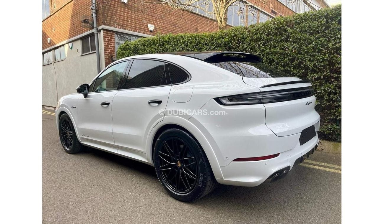 Porsche Cayenne 3.0 V6 E-Hybrid 25.9kWh TiptronicS RIGHT HAND DRIVE