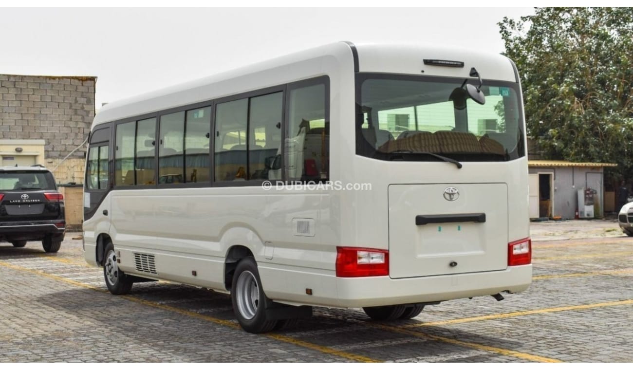 تويوتا كوستر LHD 4.2L Diesel 23 Seater DLX M/T 2024MY