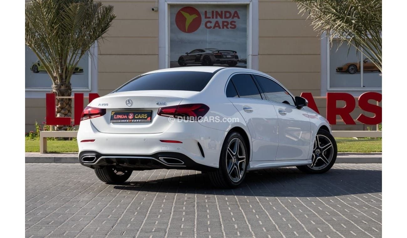 مرسيدس بنز A 200 Premium 1.4L Mercedes-Benz A200 Premium 2021 GCC under Warranty with Flexible Down-Payment.