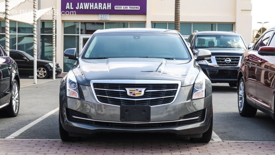 Cadillac ATS 2.0 T AWD for sale: AED 55,000. Grey/Silver, 2017