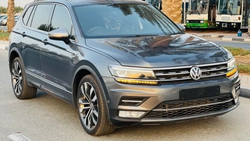 Volkswagen Tiguan English