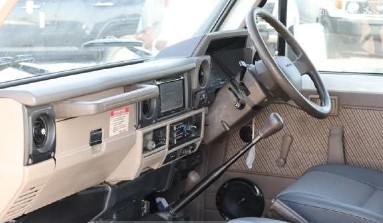 تويوتا لاند كروزر هارد توب 1992 TOYOTA LAND CRUISER FULLY LOADED 3 DOOR