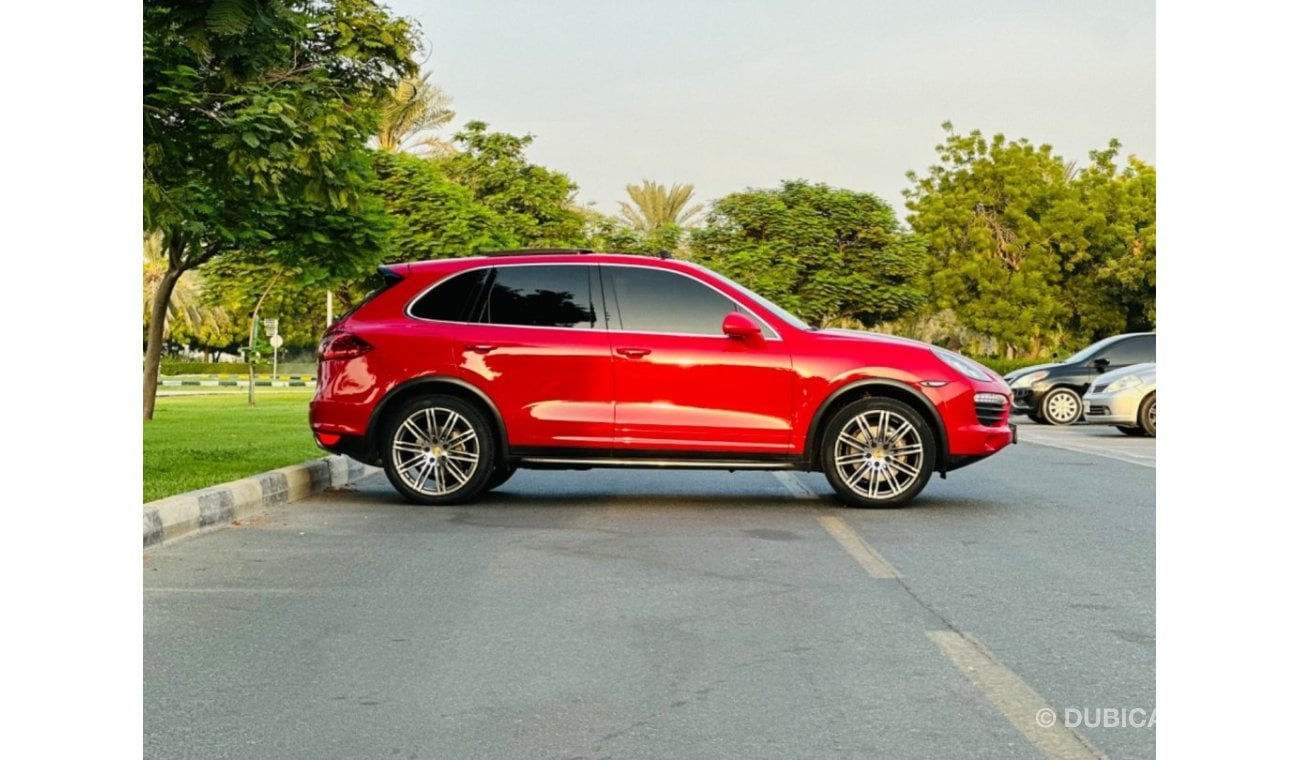 Porsche Cayenne PORSCHE CAYENNE S MODEL 2013 GCC SPACE