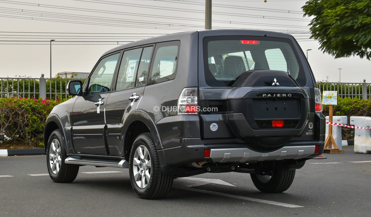 Mitsubishi Pajero GLS V6