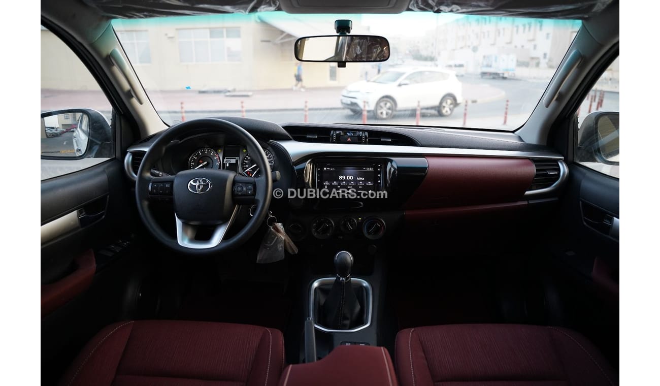 Toyota Hilux 2.7 MODEL 2021 PETROL HIGH OPTION FOR EXPORT ONLY