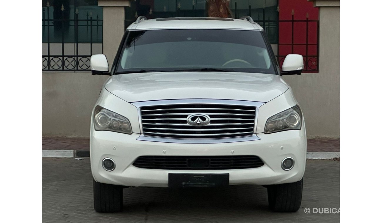 إنفينيتي QX80 لاكجري