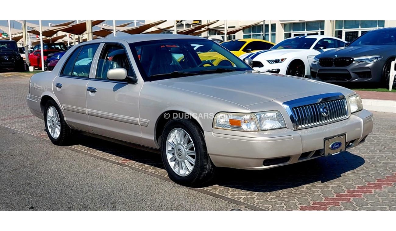 Ford Mercury very clean car