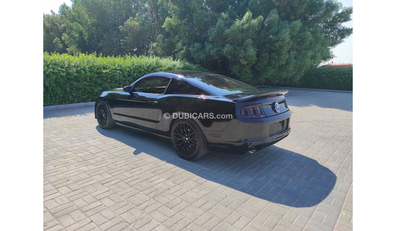 فورد موستانج V6 full automatic Ford Mustang 2014