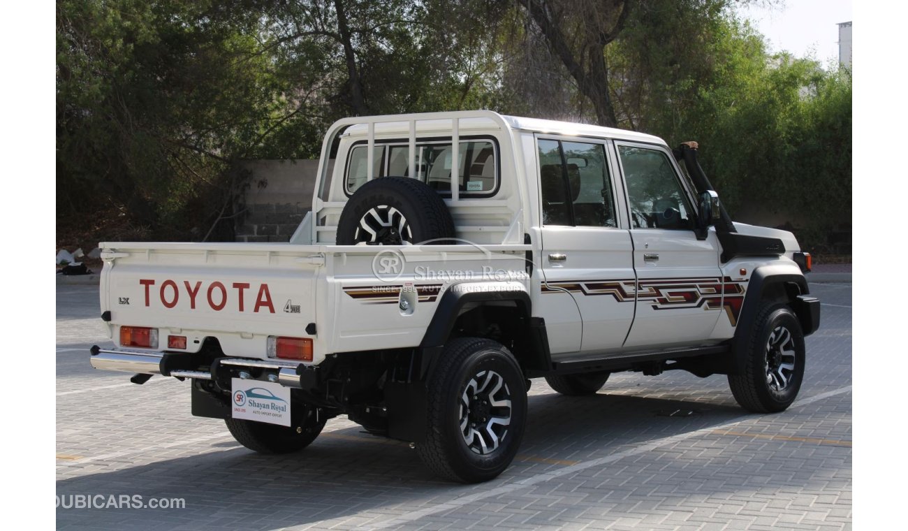 Toyota Land Cruiser Pick Up LHD LC 79 DC 2.8L DIESEL FULL OPTION 4X4 AT 24MY