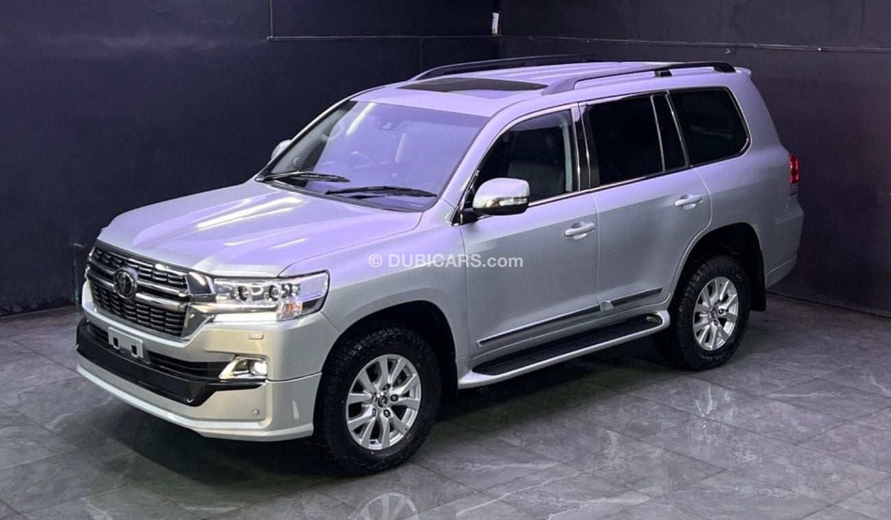 Toyota Land Cruiser Toyota Land Cruiser 2018 Sahara RHD