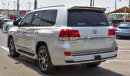 Toyota Land Cruiser VXR V8 5.7 L