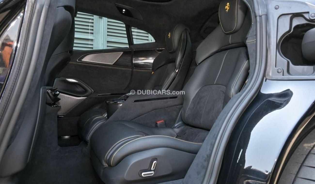 فيراري بوروسانجوي 2024 FERRARI PUROSANGUE | FULL CARBON EXTERIOR AND INTERIOR | ALCANTARA INTERIOR | HIGH SPECIFICATIO