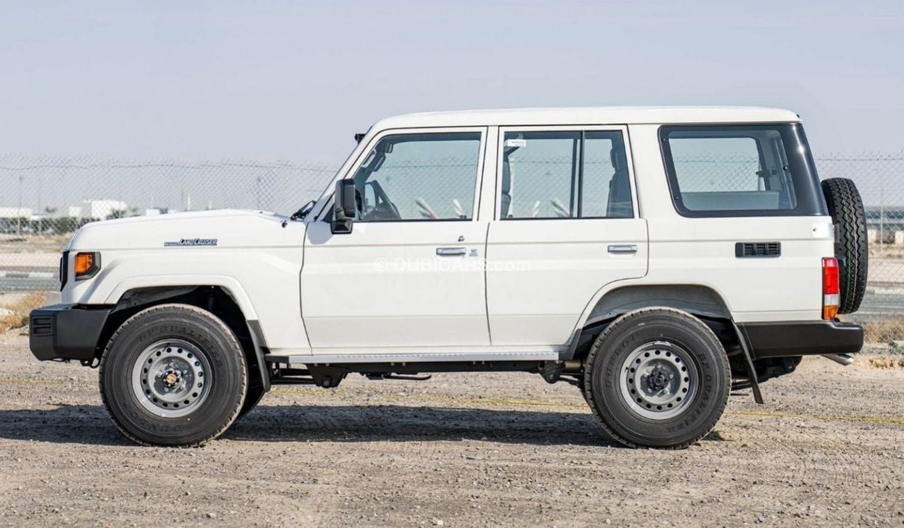 تويوتا لاند كروزر هارد توب Toyota Land Cruiser Hard Top 4.2L 5 doors MY2024