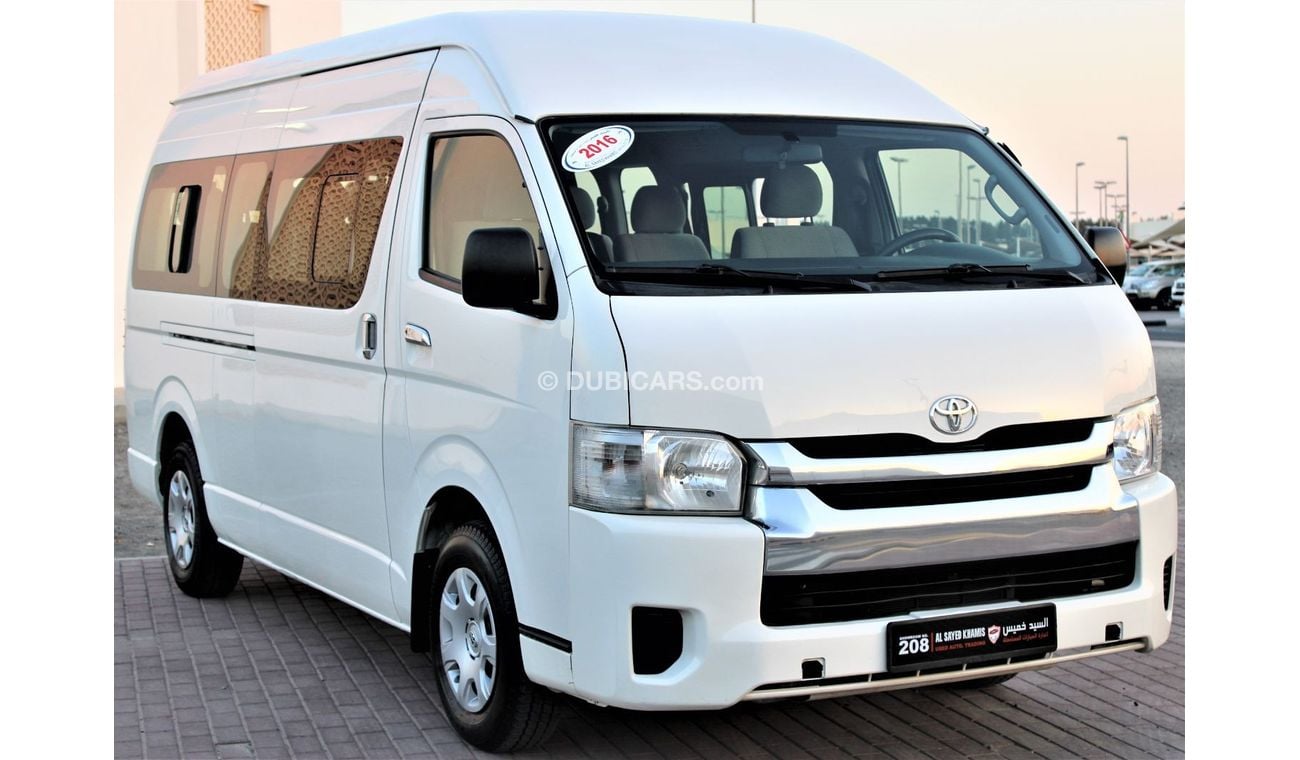 Toyota Hiace Toyota Haice High Roof 2016  GCC in excellent condition without accidents, very clean from inside an