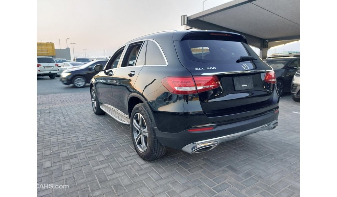 Mercedes-Benz GLC 300 2.0L GLC 300