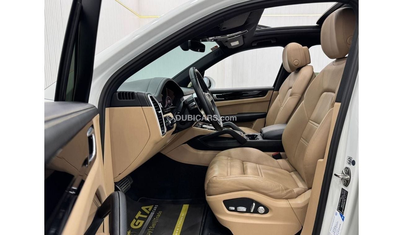 بورش كايان S 3.6L (420 HP) 2018 Porsche Cayenne S, 2025 Porsche Warranty, Full Options, Low Kms, GCC