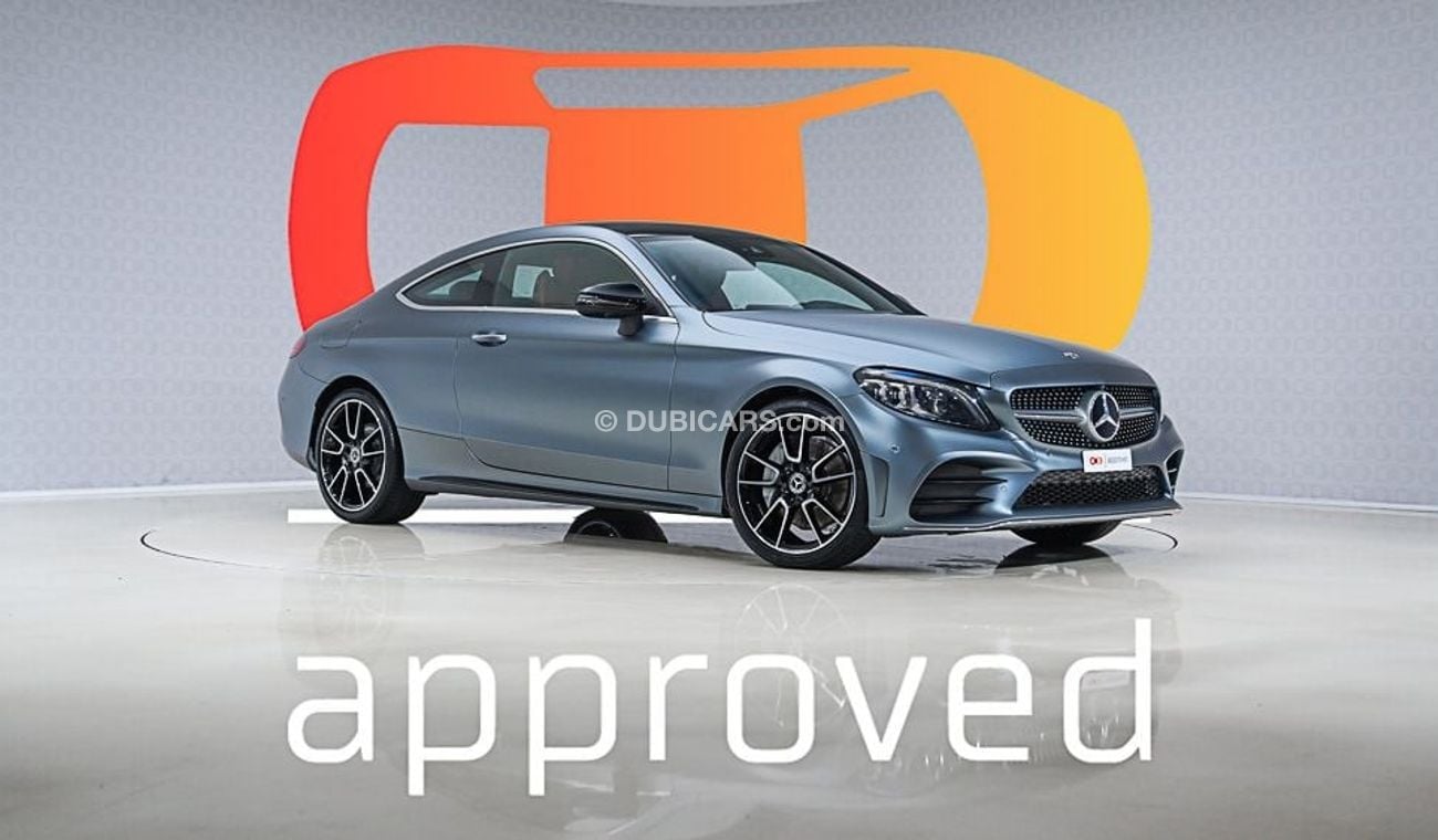 مرسيدس بنز C 300 AMG Line - AED 2,820 P/M - Warranty till 06/2025