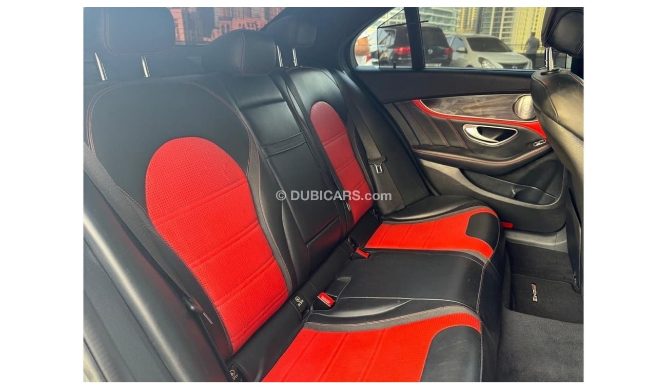 مرسيدس بنز C 63 AMG Std