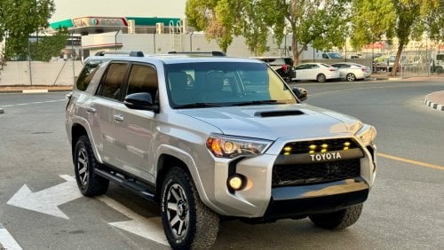 تويوتا Runner4 2018 TRD OFF ROAD 4x4 SUNROOF FULL OPTION US SPEC