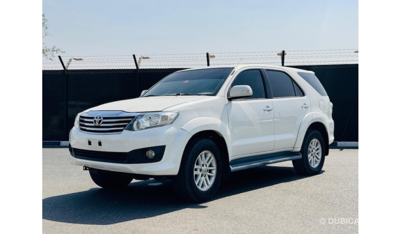 Toyota Fortuner SR5