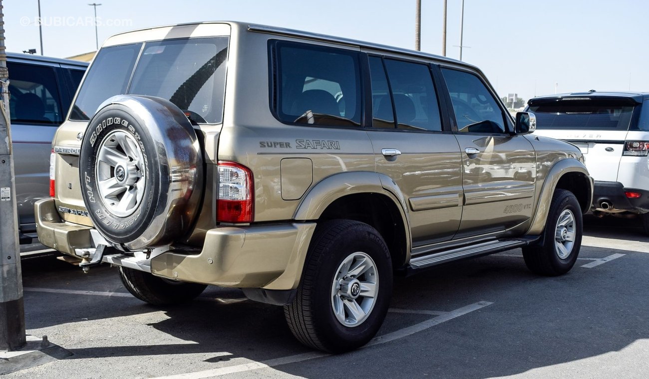 Nissan Patrol Super Safari