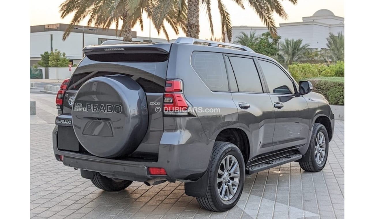 Toyota Prado Toyota Prado 2018 GXR V6 full Option sunroof gasoline