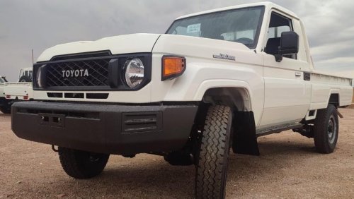 Toyota Land Cruiser Pick Up Imported