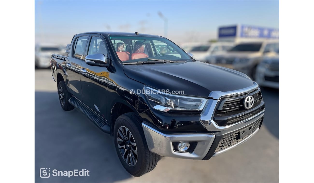 تويوتا هيلوكس Toyota Hilux pickup 2017 2.7 V4 petrol Transmission automatic vert neat and clean perfect condition