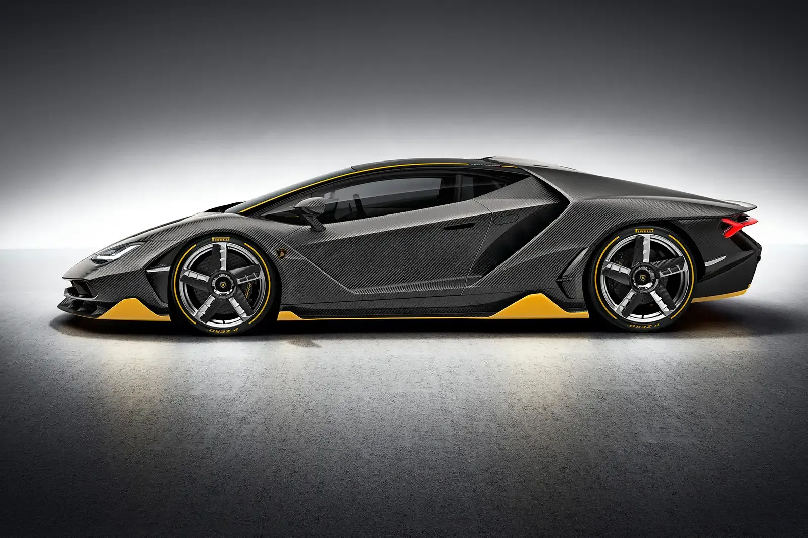 Lamborghini Centenario exterior - Side Profile