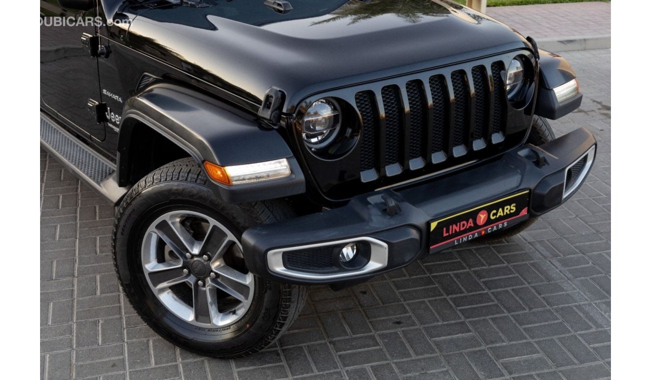 Jeep Wrangler Unlimited Sahara 3.6L Jeep Wrangler Unlimited Sahara 2019 GCC (LOWEST MILEAGE) under Warranty with F