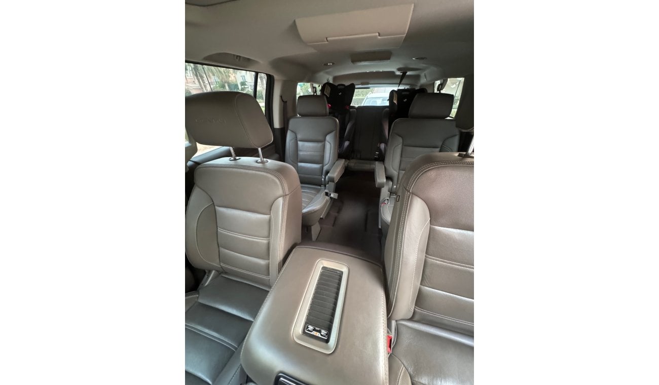 جي أم سي يوكون XL Denali 6.2L (7 Seater)