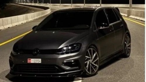 Volkswagen Golf R 2.0L (290 HP)