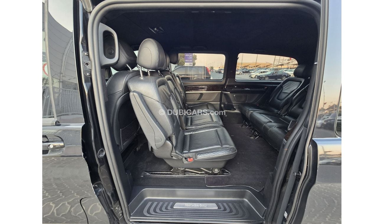 Mercedes-Benz V 250 Std 2.1L MERCEDES V-250 GCC 2019 PERFECT CONDITION INSIDE OUT SIDE // 360 CAMERA